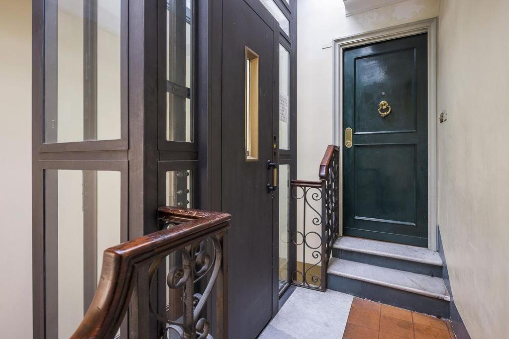 Navona Penthouse Apartment With Terraces Rome Exterior photo